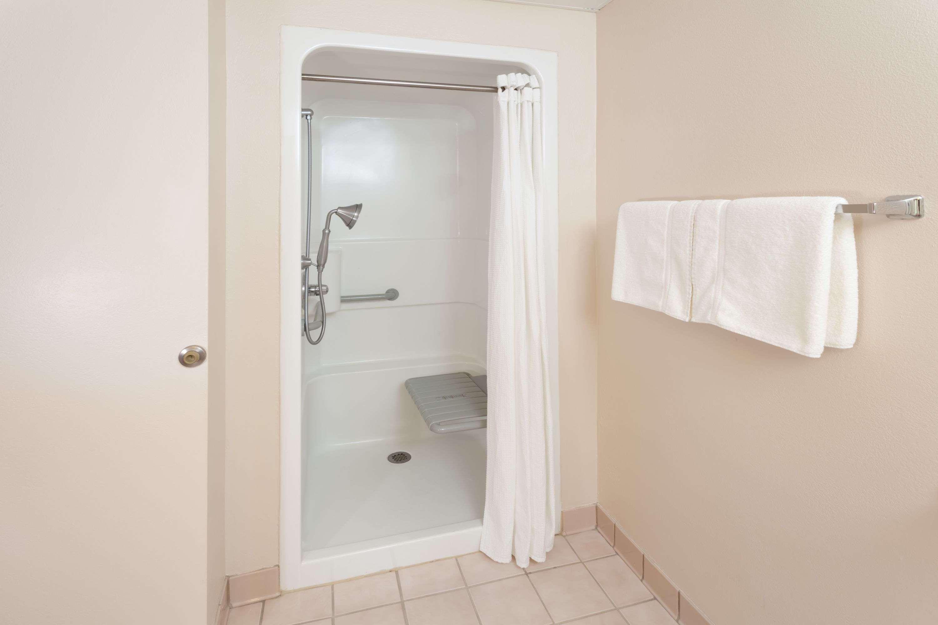 Baymont By Wyndham - Purdue Hotel 2*